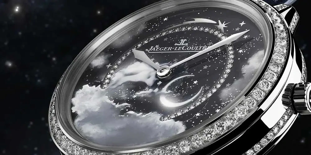 ساعت مچی نقره ای؛ انتخابی لوکس برای استایل خاص شما